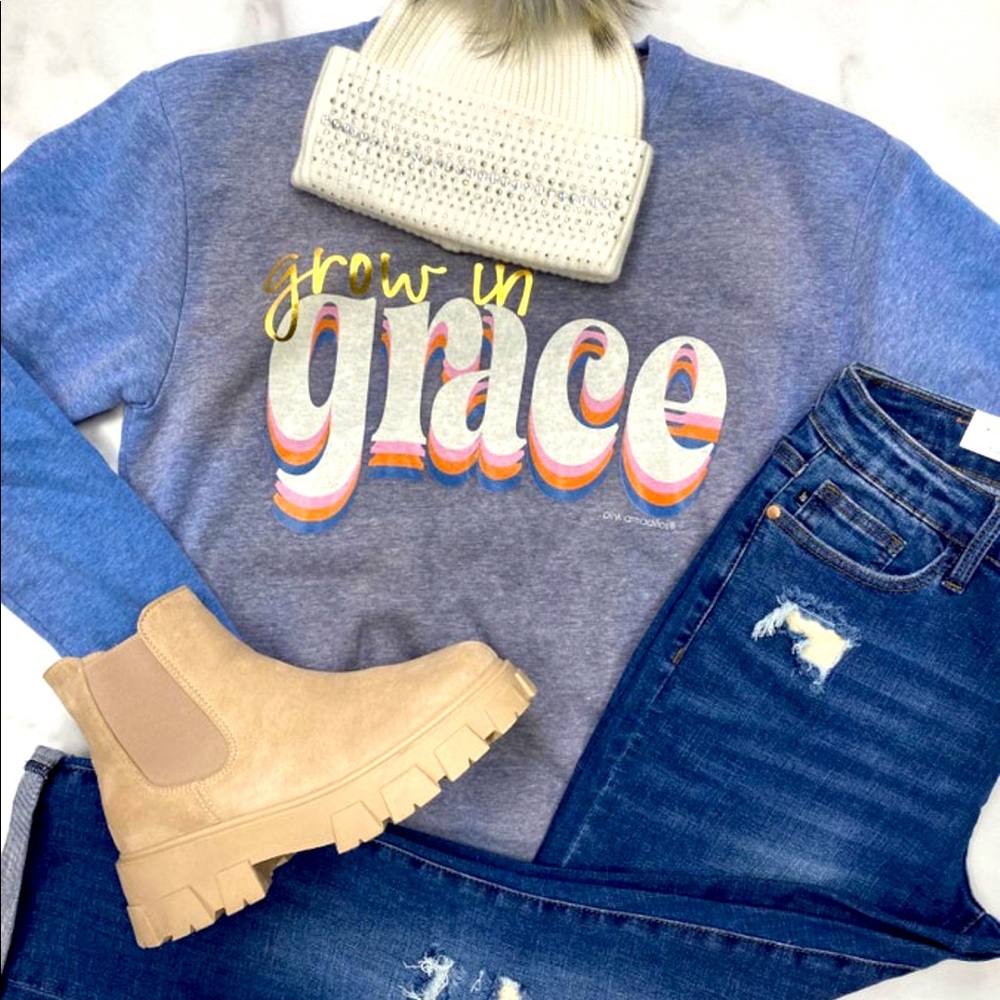 ✨ PINK ARMADILLO BRAND! GROW IN GRACE RIDICULOUSLY SOFT SWEATSHIRT - L